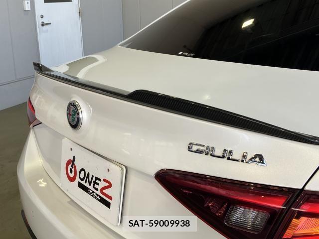 ALFA ROMEO Giulia 2018-12 6610244-5