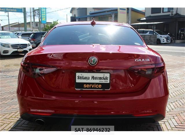 ALFA ROMEO Giulia 2018-03 6674786-4