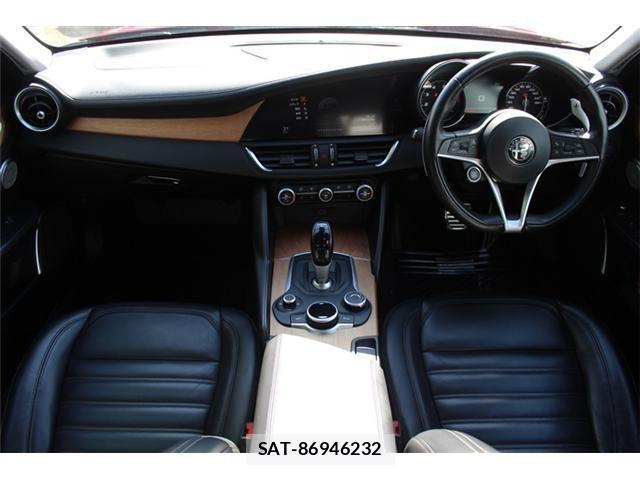 ALFA ROMEO Giulia 2018-03 6674786-6