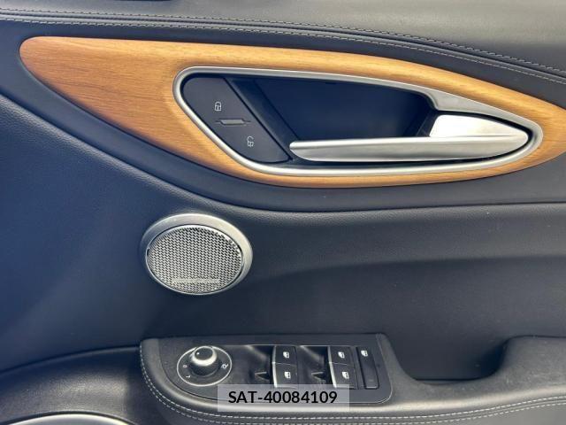ALFA ROMEO Giulia 2018-10 7214035-10