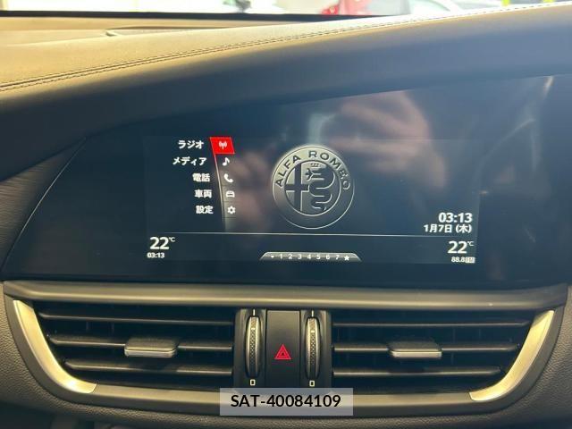 ALFA ROMEO Giulia 2018-10 7214035-15