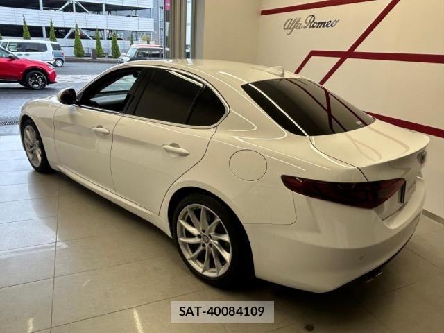 ALFA ROMEO Giulia 2018-10 7214035-5
