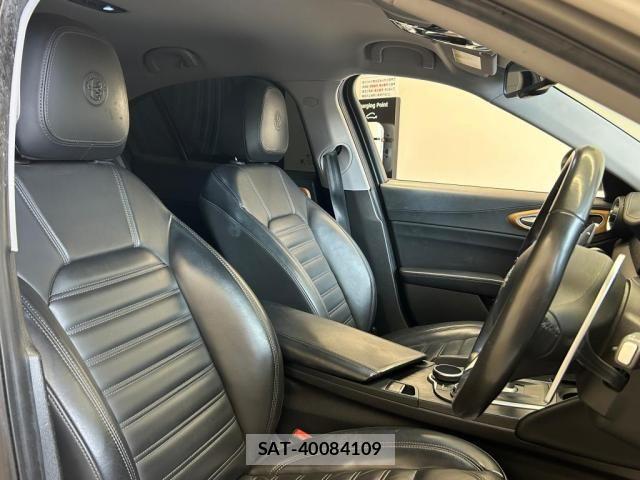 ALFA ROMEO Giulia 2018-10 7214035-8