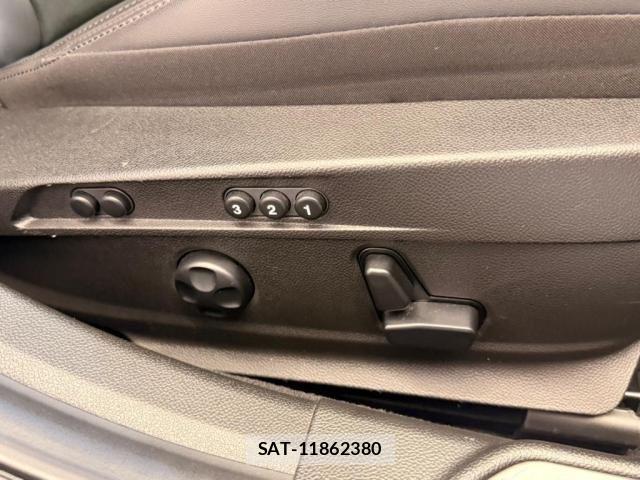 ALFA ROMEO Giulia 2019-03 7214034-14