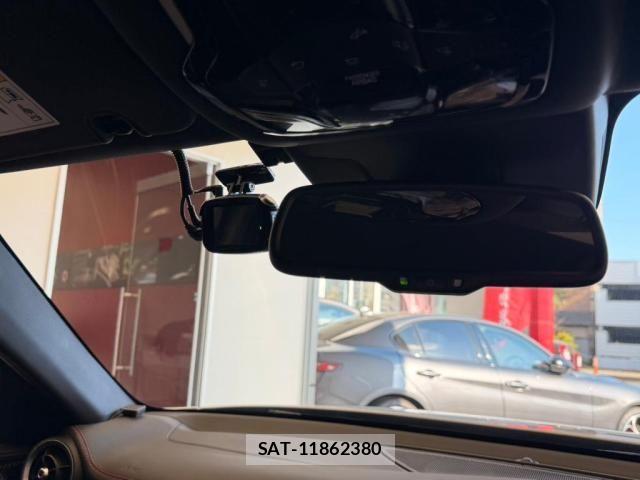 ALFA ROMEO Giulia 2019-03 7214034-18