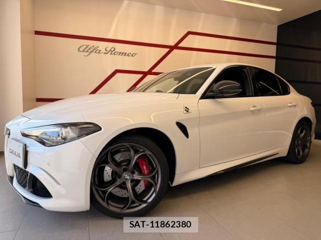 ALFA ROMEO Giulia 2019-03 7214034-5