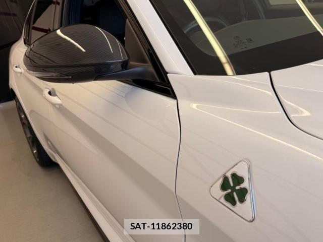 ALFA ROMEO Giulia 2019-03 7214034-6