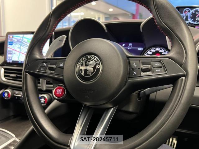 ALFA ROMEO Giulia 2019-09 7214039-11