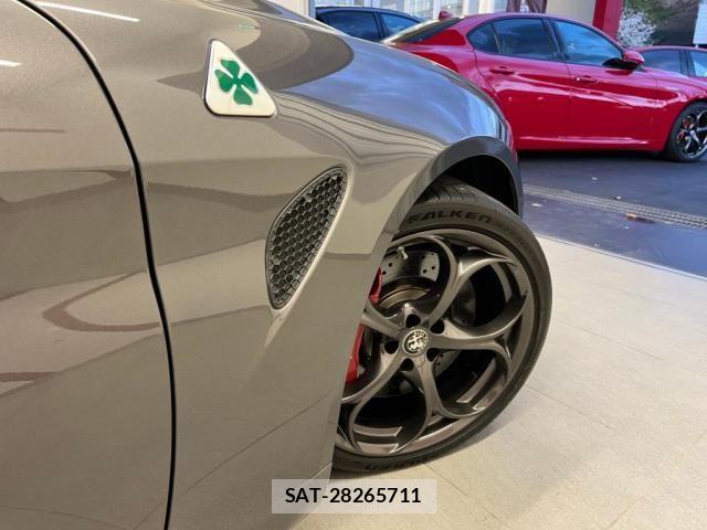 ALFA ROMEO Giulia 2019-09 7214039-8