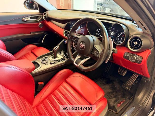 ALFA ROMEO Giulia 2021-09 7214037-12