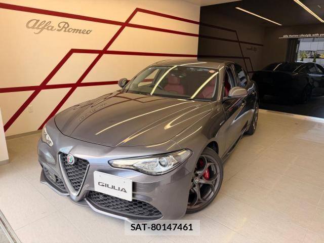 ALFA ROMEO Giulia 2021-09 7214037-3