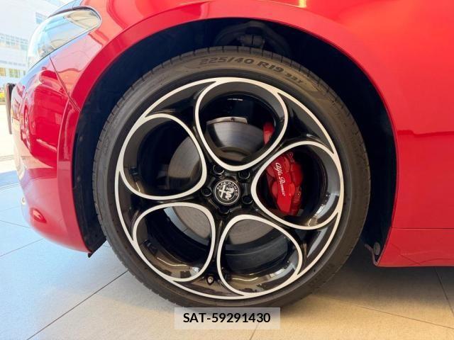 ALFA ROMEO Giulia 2023-03 7214040-14