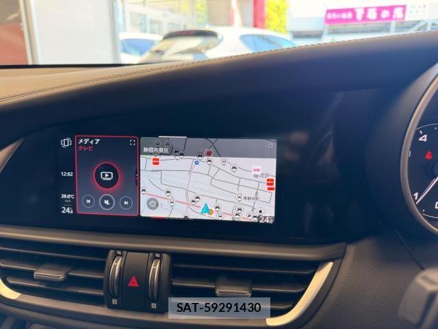 ALFA ROMEO Giulia 2023-03 7214040-18