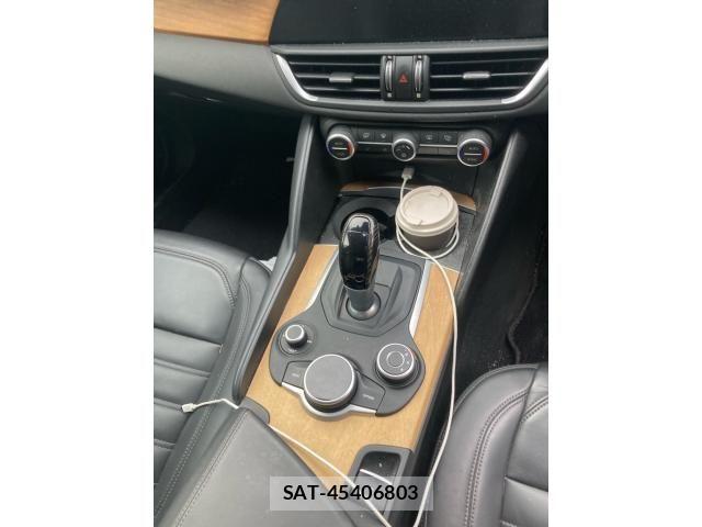 ALFA ROMEO Giulia 2017-11 7325218-16