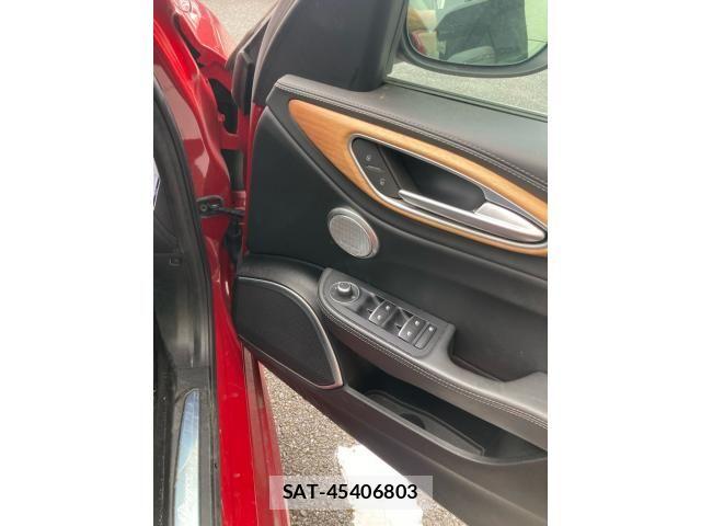 ALFA ROMEO Giulia 2017-11 7325218-17