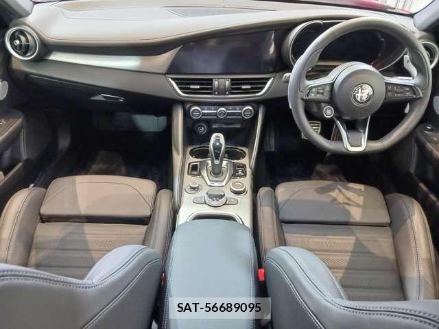 ALFA ROMEO Giulia 2025-09 7325191-17