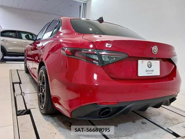 ALFA ROMEO Giulia 2025-09 7325191-3