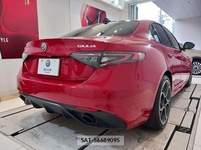 ALFA ROMEO Giulia 2025-09 7325191-5