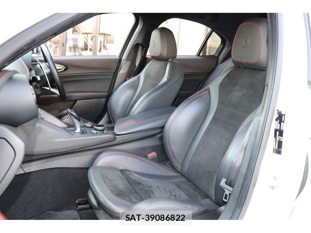 ALFA ROMEO Giulia 2019-02 7452580-11