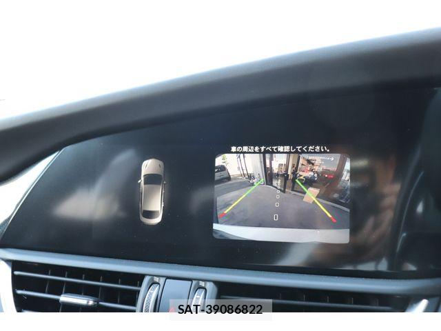 ALFA ROMEO Giulia 2019-02 7452580-15