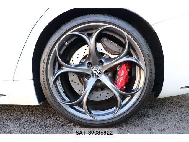 ALFA ROMEO Giulia 2019-02 7452580-27