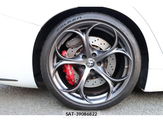ALFA ROMEO Giulia 2019-02 7452580-28