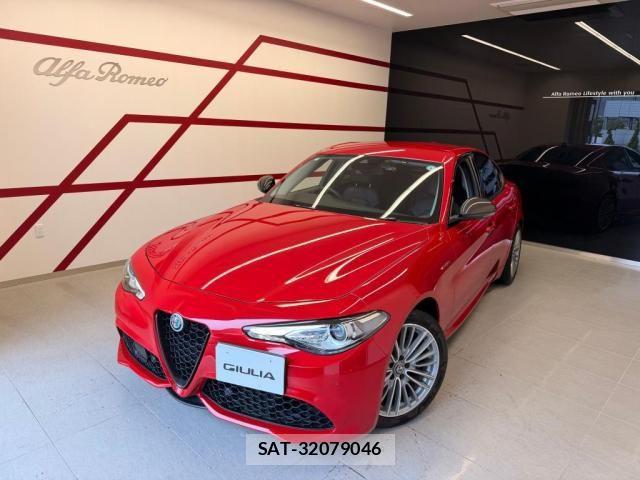 ALFA ROMEO Giulia 2017-07 7499295-1