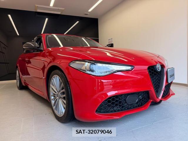 ALFA ROMEO Giulia 2017-07 7499295-3