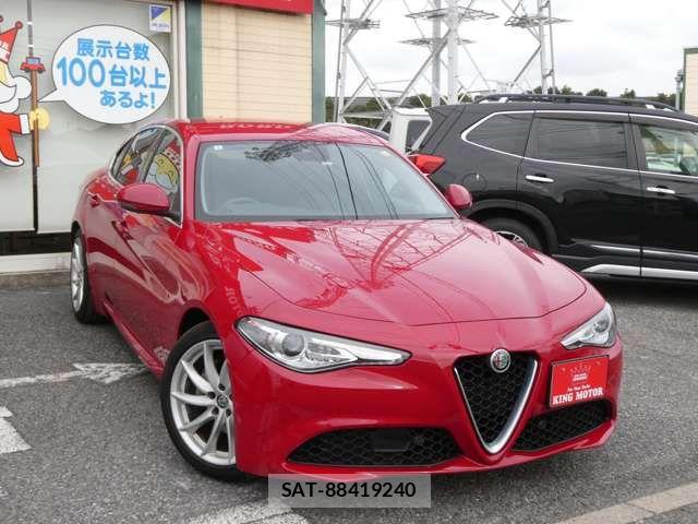 ALFA ROMEO Giulia 2018-01 7499296-8