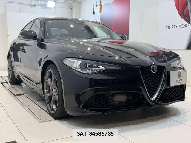 ALFA ROMEO Giulia 2021-07 7720028-2