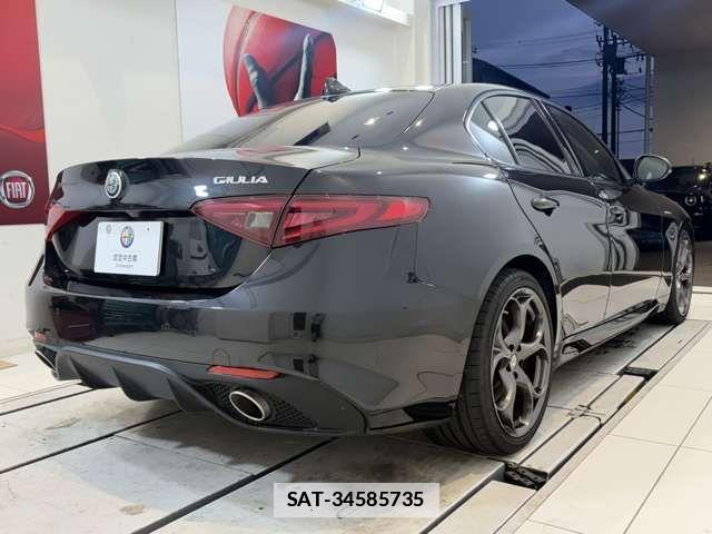 ALFA ROMEO Giulia 2021-07 7720028-3