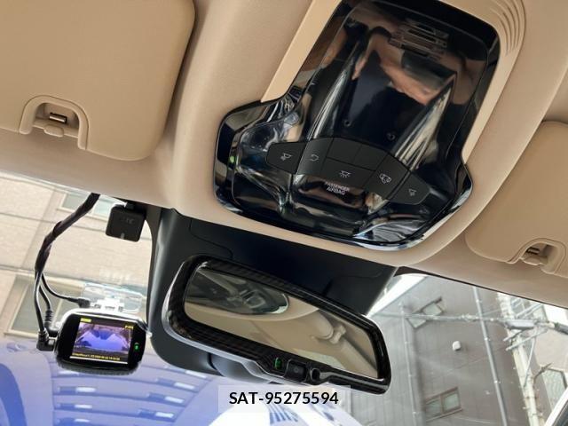 ALFA ROMEO Giulia 2018-02 7782232-21