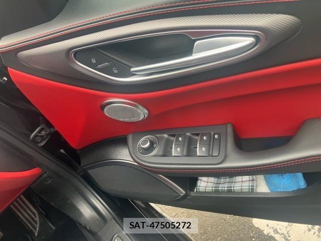 ALFA ROMEO Giulia 2021-12 7875074-11
