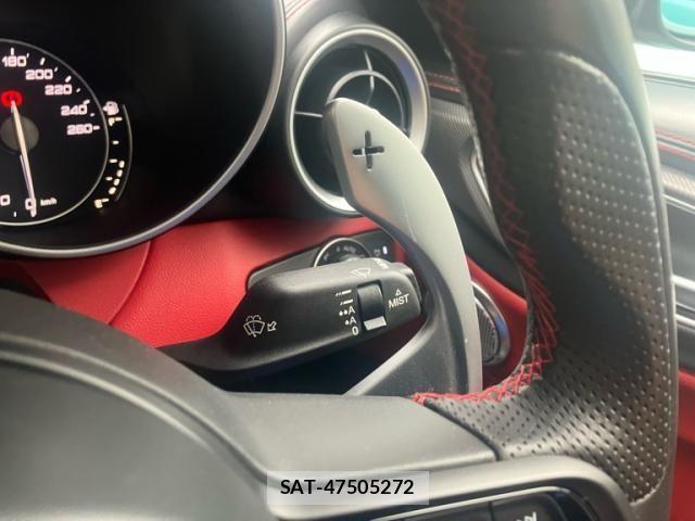 ALFA ROMEO Giulia 2021-12 7875074-17