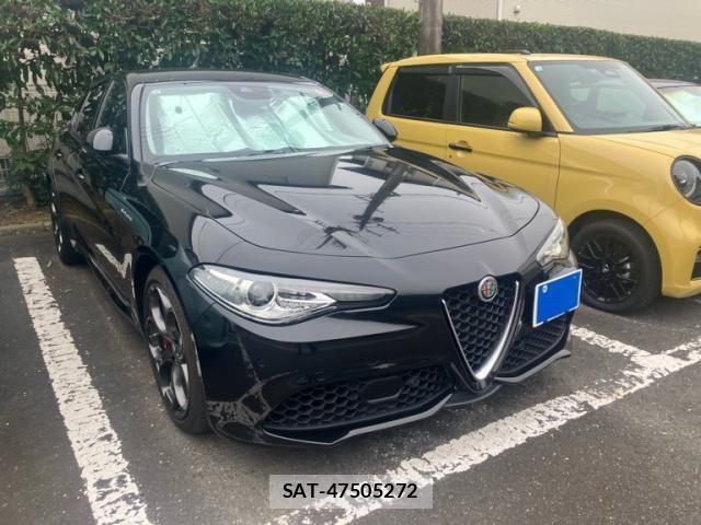 ALFA ROMEO Giulia 2021-12 7875074-2