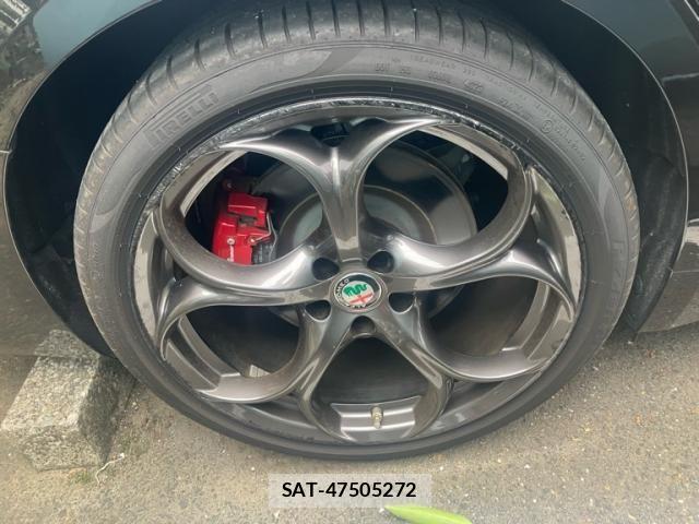 ALFA ROMEO Giulia 2021-12 7875074-8