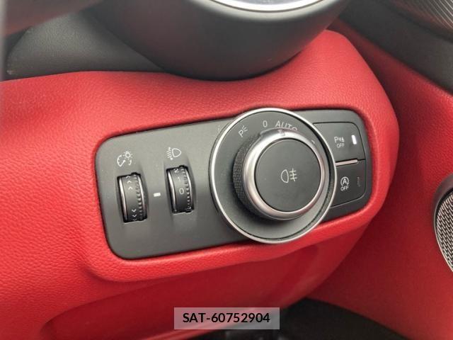 ALFA ROMEO Giulia 2019-07 7875075-17