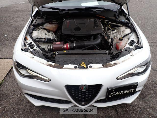 ALFA ROMEO Giulia 2017-12 7960336-21