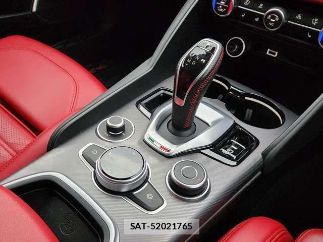 ALFA ROMEO Giulia 2021-09 7978346-11