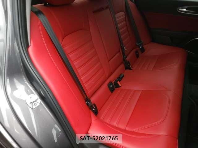 ALFA ROMEO Giulia 2021-09 7978346-13