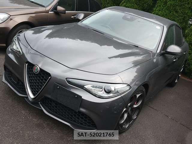 ALFA ROMEO Giulia 2021-09 7978346-14