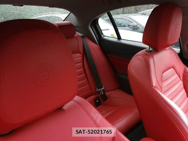 ALFA ROMEO Giulia 2021-09 7978346-5