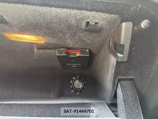 ALFA ROMEO Giulia 2018-10 8072654-15