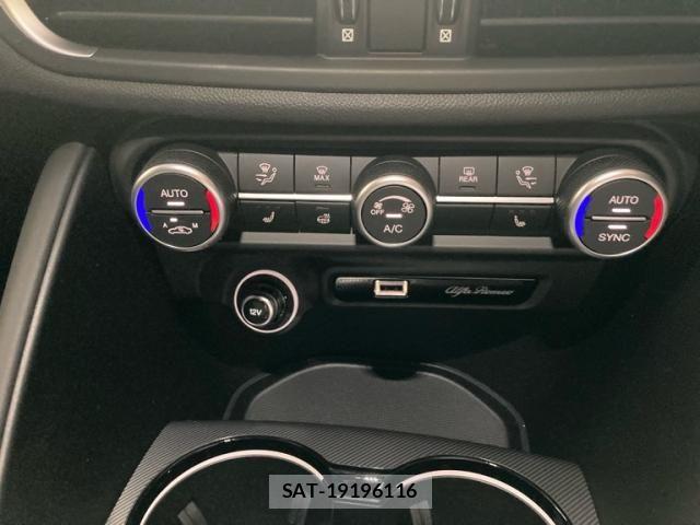 ALFA ROMEO Giulia 2022-12 8244438-17