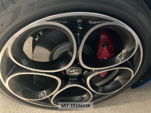 ALFA ROMEO Giulia 2022-12 8244438-7