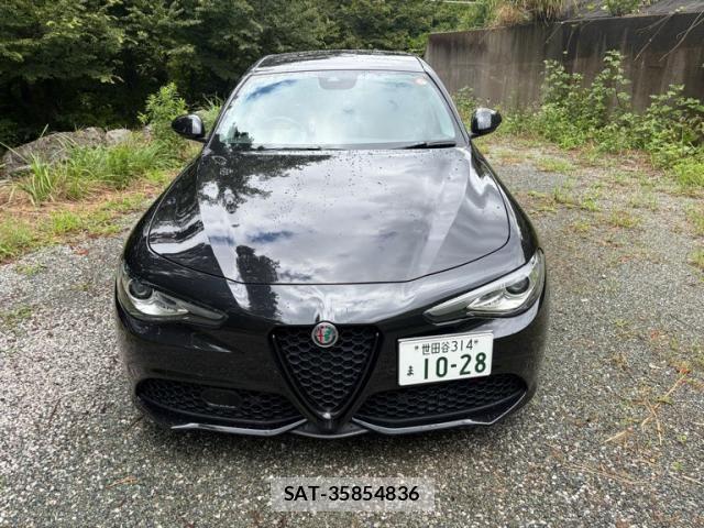 ALFA ROMEO Giulia 2020-04 8456781-1