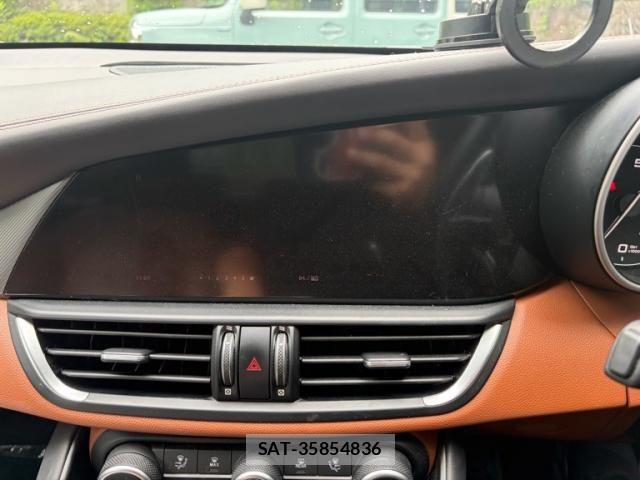ALFA ROMEO Giulia 2020-04 8456781-22