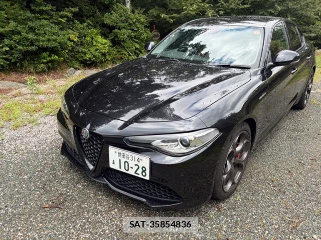 ALFA ROMEO Giulia 2020-04 8456781-2