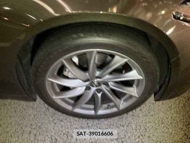 ALFA ROMEO Giulia 2022-05 8484737-9