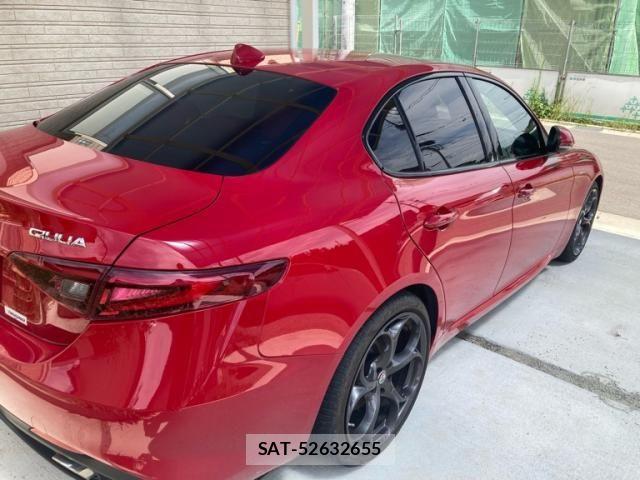 ALFA ROMEO Giulia 2021-12 8625597-3